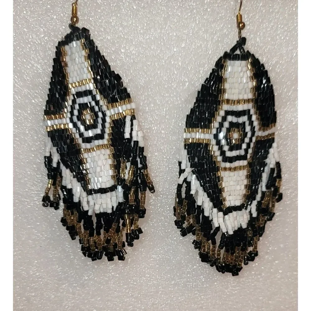New - Shaggy Buffalo Boutique Handmade Dangle Earrings